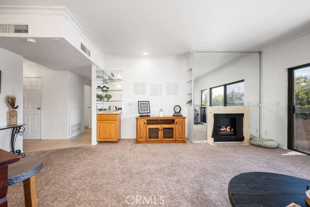 12300 Montecito Road, Seal Beach CA: https://media.crmls.org/medias/5b8dc66e-cd94-47a3-b571-7a906047055d.jpg