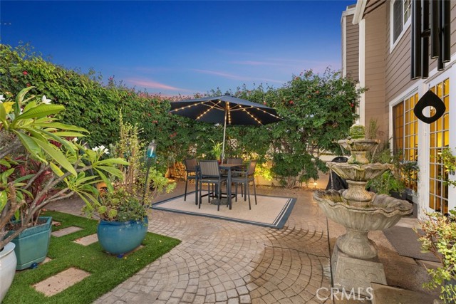 Detail Gallery Image 34 of 45 For 631 Brocton Ct #101,  Long Beach,  CA 90803 - 3 Beds | 2/1 Baths