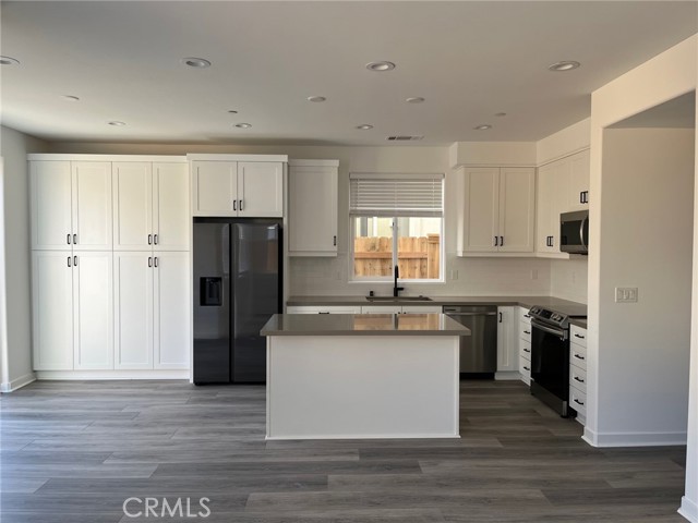 Detail Gallery Image 5 of 33 For 1868 San Luis Ranch, San Luis Obispo,  CA 83401 - 3 Beds | 2/1 Baths