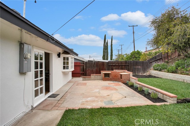 Detail Gallery Image 7 of 24 For 19537 Ermine St, Canyon Country,  CA 91351 - 4 Beds | 2 Baths