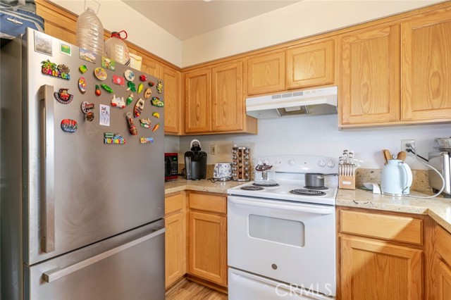 Detail Gallery Image 9 of 30 For 12422 Clearglen Ave, Whittier,  CA 90604 - 8 Beds | 8 Baths