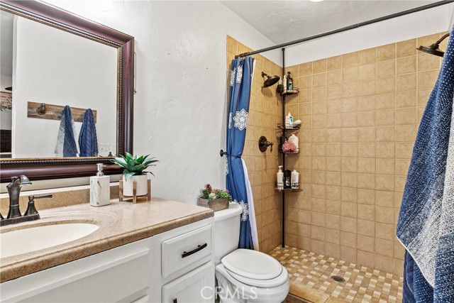 Detail Gallery Image 14 of 29 For 7440 Shale Rock Rd, Paso Robles,  CA 93446 - 3 Beds | 2 Baths