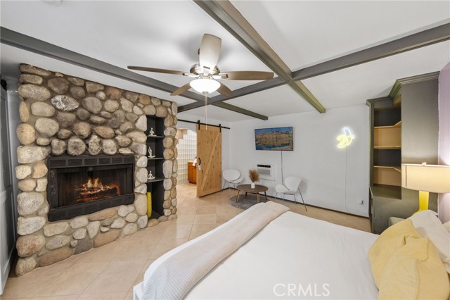 Image 42 of 66 For 2306 Acacia Rd E