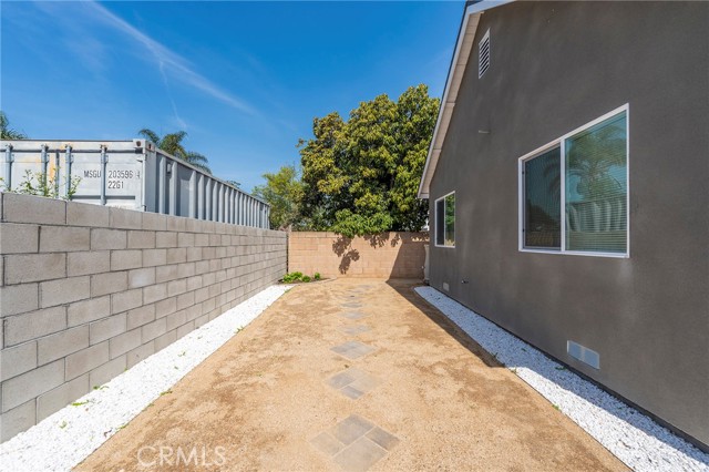 Detail Gallery Image 41 of 65 For 1551 N Neptune Ave, Wilmington,  CA 90744 - 5 Beds | 2 Baths