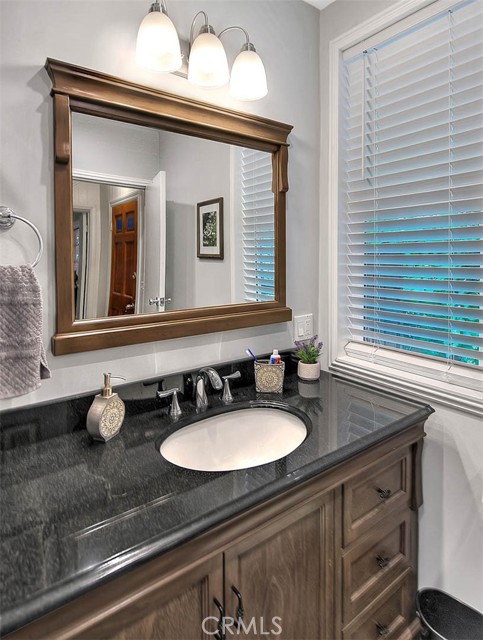 Image 40 of 66 For 680 Buckingham