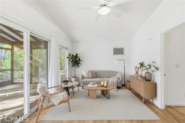 Detail Gallery Image 10 of 32 For 270 Honey Run Road, Chico,  CA 95928 - 1 Beds | 1 Baths