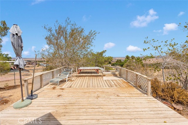 27580 Linda Vista Road, Barstow CA: https://media.crmls.org/medias/5b942e20-59ea-4878-9492-f2fc9ef7ba4b.jpg