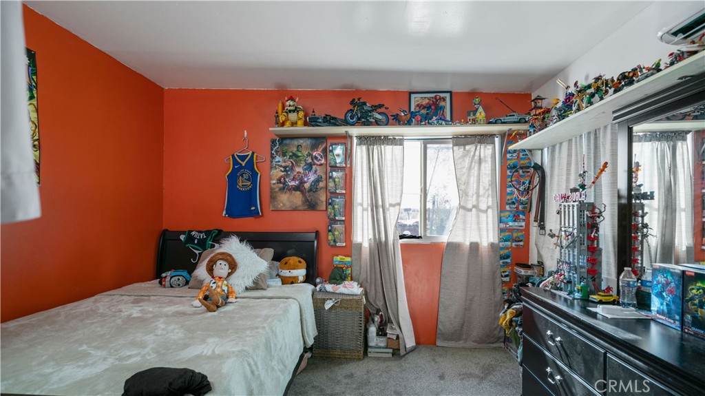 https://media.crmls.org/medias/5b94752b-ca55-4c4c-bbce-4326bafb33e8.jpg?preset=X-Large