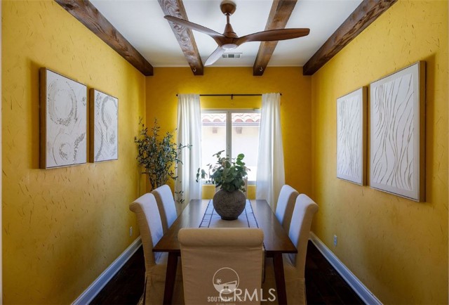202 N Irena Avenue, Redondo Beach CA: https://media.crmls.org/medias/5b94f49a-8d97-4618-8198-69898839b1c1.jpg