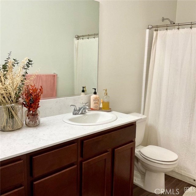 Detail Gallery Image 18 of 37 For 2511 Karrie Lynn Dr, Bakersfield,  CA 93313 - 4 Beds | 2 Baths