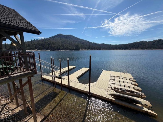 Detail Gallery Image 73 of 75 For 39290 Point, Bass Lake,  CA 93604 - 4 Beds | 5 Baths