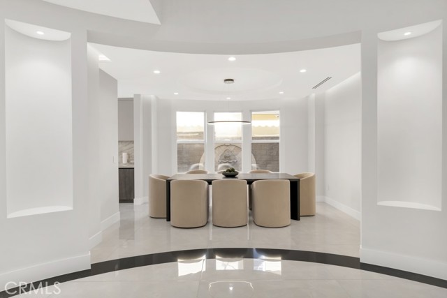 Detail Gallery Image 15 of 75 For 20151 via Medici, Porter Ranch,  CA 91326 - 5 Beds | 5 Baths