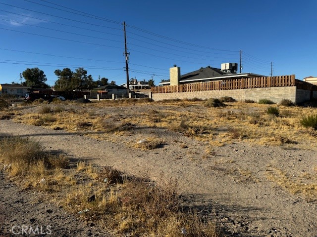 Detail Gallery Image 4 of 5 For 971 Arroyo Dr, Barstow,  CA 92311 - – Beds | – Baths