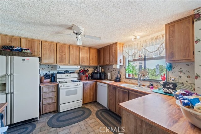 Detail Gallery Image 13 of 48 For 44260 Barbara Trl, Aguanga,  CA 92536 - 2 Beds | 2 Baths