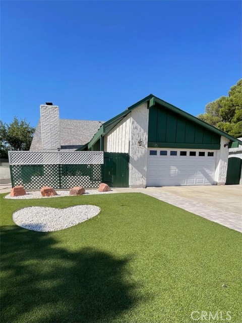 1135 Caperton Street, Lancaster CA: https://media.crmls.org/medias/5b993b9d-c0c7-479a-86cb-9a27aa773a49.jpg