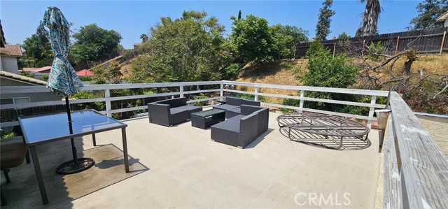 6773 Condor Drive, Jurupa Valley CA: https://media.crmls.org/medias/5b99c7b6-26eb-4540-8619-9c685357f927.jpg
