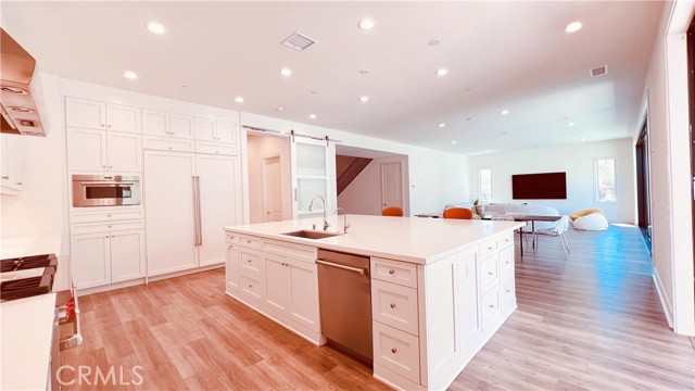 5b99ddbb 522d 45de 9f3a 2d31cf6f51b2