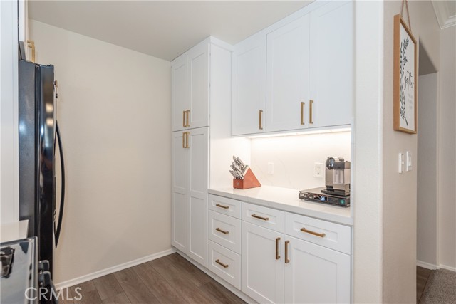 Detail Gallery Image 7 of 18 For 2326 Watermarke Pl, Irvine,  CA 92612 - 2 Beds | 2 Baths