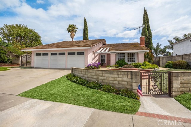 1730 Rolling Hills Drive, Fullerton CA: https://media.crmls.org/medias/5b9a1a49-f541-41b5-a259-6700ccece9ca.jpg