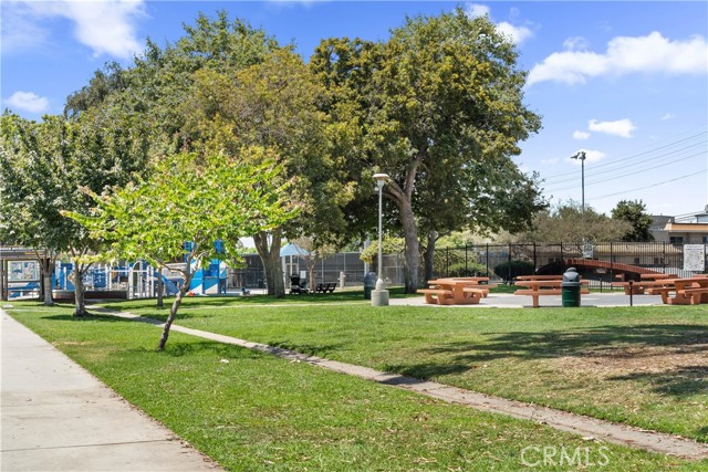 Detail Gallery Image 32 of 48 For 1616 Granville Ave #202,  Los Angeles,  CA 90025 - 2 Beds | 2 Baths