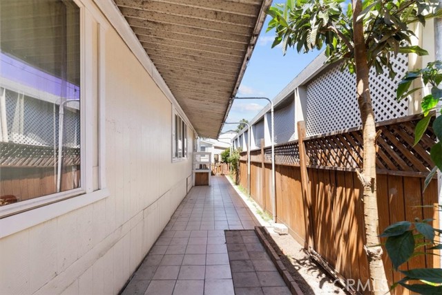 Detail Gallery Image 4 of 32 For 9080 Bloomfield Ave #33,  Cypress,  CA 90630 - 4 Beds | 2 Baths