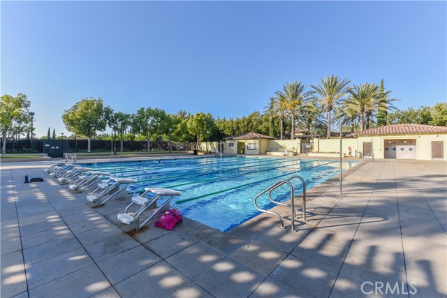80 Great, Irvine CA: https://media.crmls.org/medias/5b9a81ec-ee2a-4faa-ae24-a272eead543f.jpg
