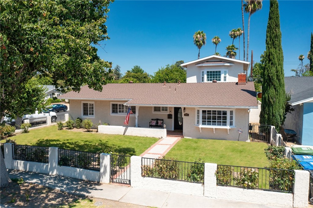 6544 Capistrano Avenue