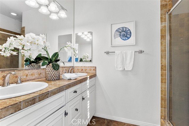 Detail Gallery Image 14 of 50 For 242 Dewdrop, Irvine,  CA 92603 - 3 Beds | 2/1 Baths