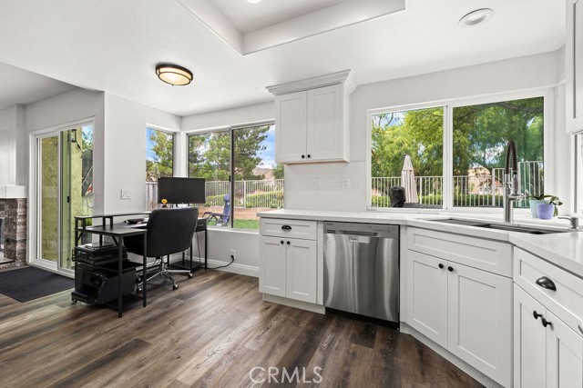 Image 18 of 55 For 11533 Chadwick