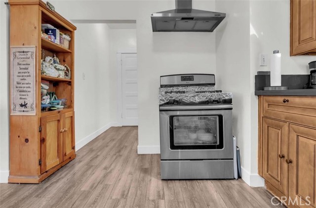 Detail Gallery Image 6 of 21 For 3962 Hubbard, Los Angeles,  CA 90023 - 2 Beds | 1 Baths