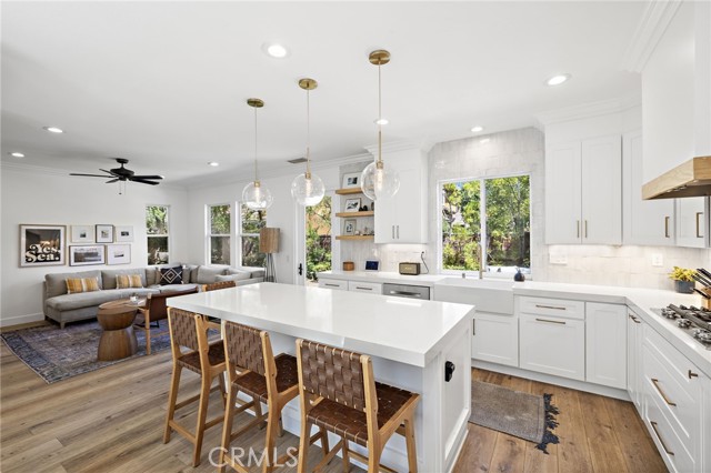 40 Celestine Circle, Ladera Ranch CA: https://media.crmls.org/medias/5b9e18a3-c7cb-4af7-b4cc-fb9282876947.jpg
