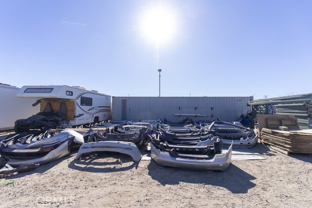 42052 3rd Street, Lancaster, California 93535, ,Commercial Lease,For Rent,42052 3rd Street,CRBB24251746