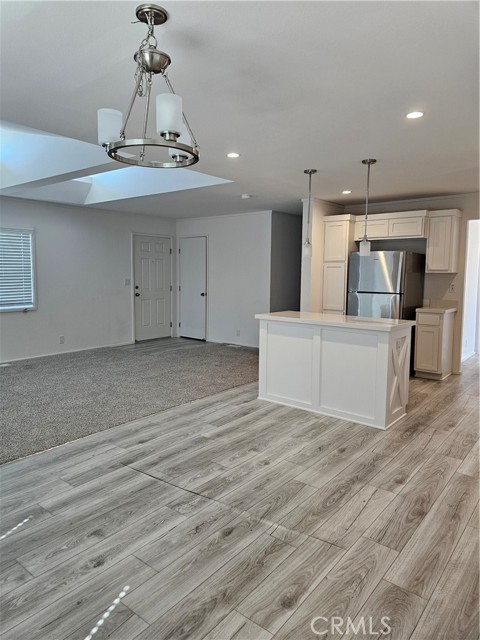 Detail Gallery Image 8 of 15 For 1560 Massachussetts Ave #94,  Riverside,  CA 92570 - 3 Beds | 2 Baths