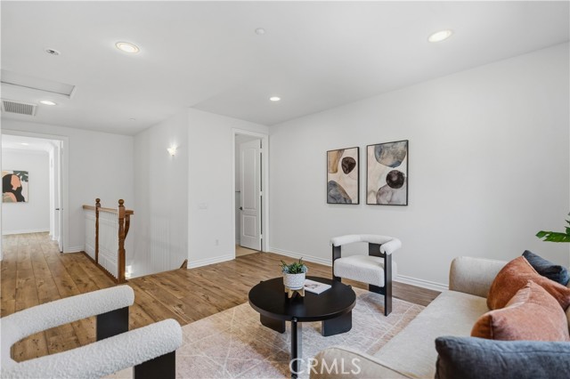 Detail Gallery Image 18 of 41 For 1211 S Golden West Ave #C,  Arcadia,  CA 91007 - 3 Beds | 3 Baths