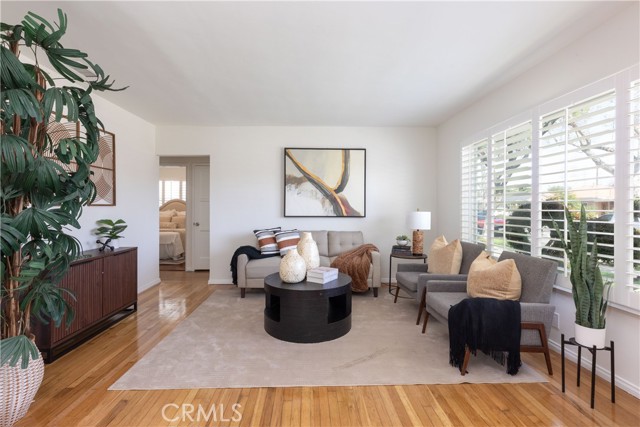 Detail Gallery Image 8 of 50 For 6119 Blackthorne Ave, Lakewood,  CA 90712 - 3 Beds | 2 Baths