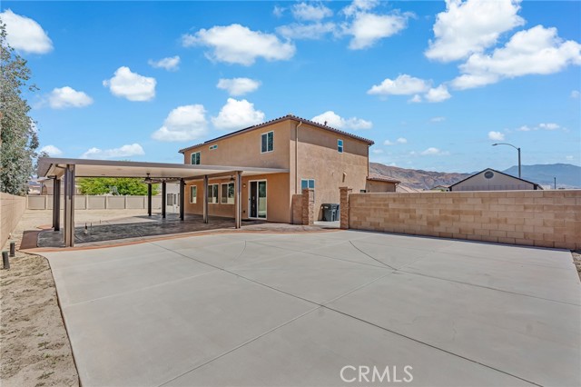 1559 Cabernet Court, San Jacinto CA: https://media.crmls.org/medias/5b9f99d8-cce8-4125-92ca-49e82b670fcd.jpg