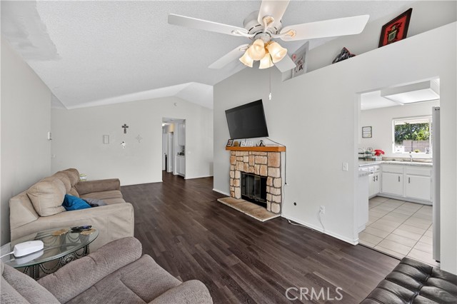 Detail Gallery Image 10 of 40 For 501 Presidents Ave, Hemet,  CA 92543 - 3 Beds | 2/1 Baths