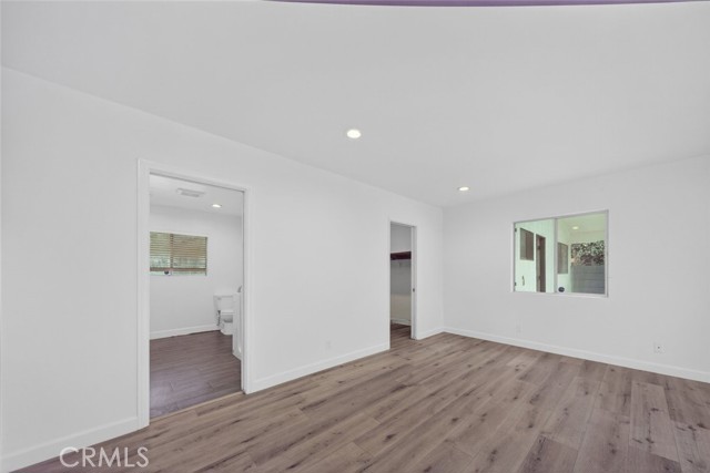 Detail Gallery Image 23 of 41 For 10346 Siesta Dr, Sunland,  CA 91040 - 2 Beds | 3 Baths