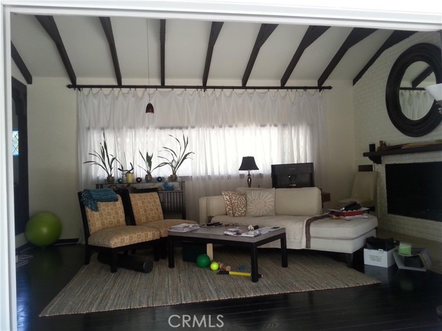 1900 Laurel Avenue, Manhattan Beach, California 90266, 2 Bedrooms Bedrooms, ,1 BathroomBathrooms,Residential,Sold,Laurel,SB22090259