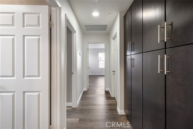 Detail Gallery Image 15 of 29 For 40282 Cape Charles Dr, Temecula,  CA 92591 - 5 Beds | 2/1 Baths