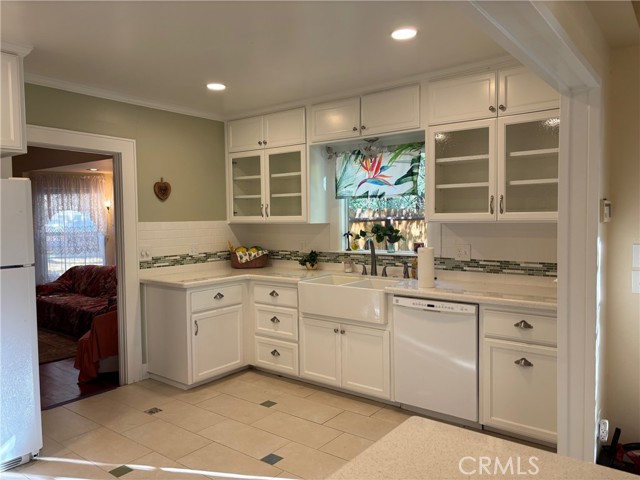 Detail Gallery Image 9 of 41 For 2027 Palm Ave, Chico,  CA 95926 - 3 Beds | 2 Baths