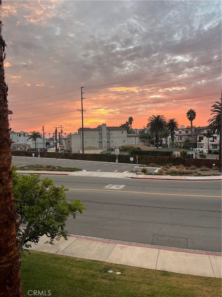 MLS #OC25252159 image #37