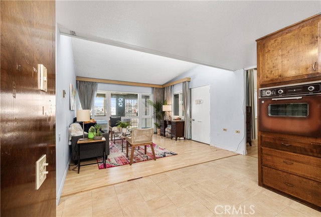 Detail Gallery Image 10 of 48 For 13660 El Dorado Dr 34d,  Seal Beach,  CA 90740 - 2 Beds | 1 Baths