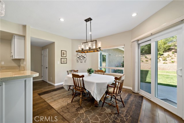 Detail Gallery Image 16 of 61 For 31484 Britton Circle, Temecula,  CA 92591 - 6 Beds | 4 Baths