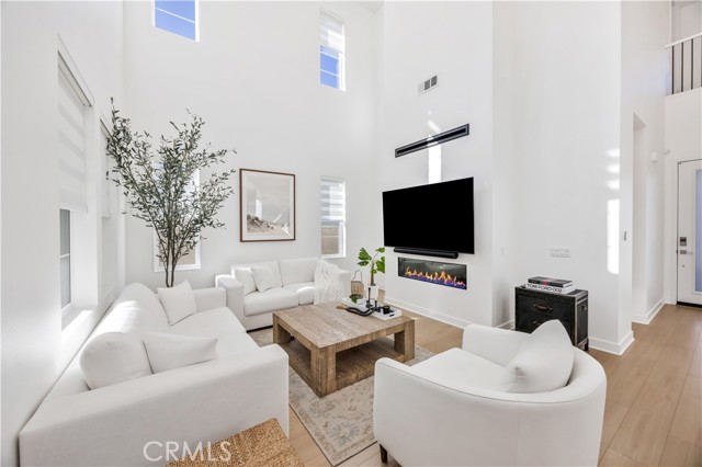 Detail Gallery Image 5 of 37 For 121 Fremont, Lake Forest,  CA 92630 - 4 Beds | 3 Baths