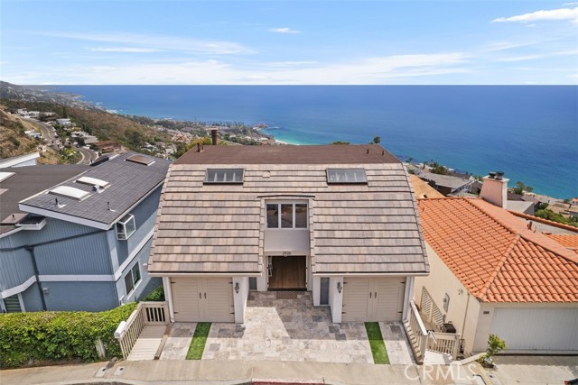 Detail Gallery Image 34 of 41 For 2526 Encina Way, Laguna Beach,  CA 92651 - 3 Beds | 3/1 Baths