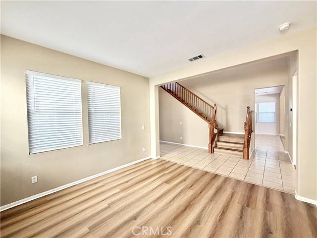 Detail Gallery Image 7 of 49 For 29751 Maxmillian Ave, Murrieta,  CA 92563 - 3 Beds | 3 Baths