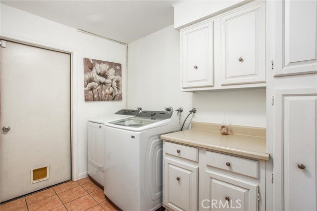 32272 Florida Avenue, Mentone CA: https://media.crmls.org/medias/5ba95b01-d046-4b17-96e3-1d49fce7ab82.jpg