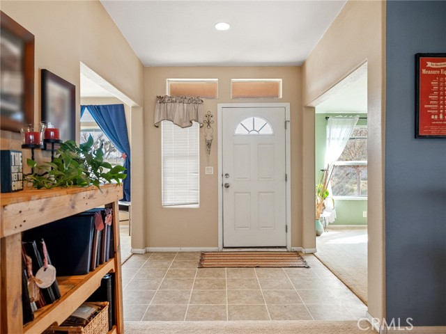 Detail Gallery Image 3 of 33 For 2826 Marco, Phelan,  CA 92371 - 4 Beds | 2/1 Baths
