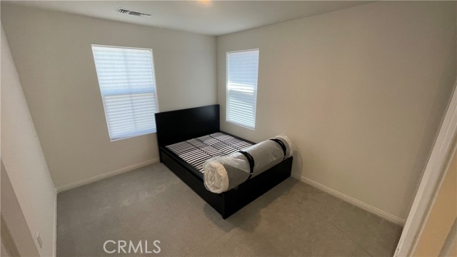 Detail Gallery Image 11 of 18 For 2417 Ellendale Dr, Riverside,  CA 92507 - 4 Beds | 2/1 Baths